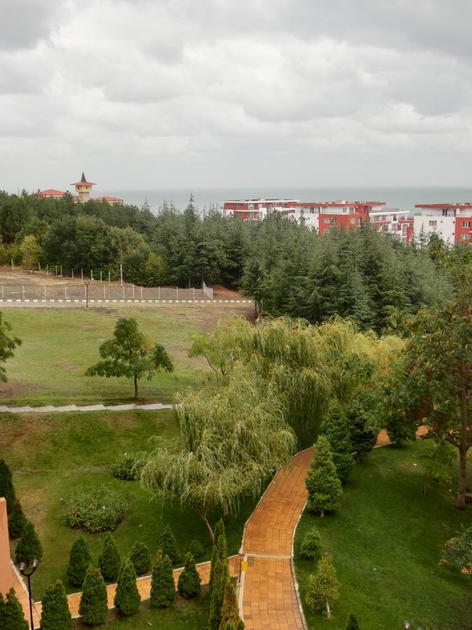 Sea View Crown Apartment On Complex With Pools And Beach, Sveti Vlas Eksteriør bilde