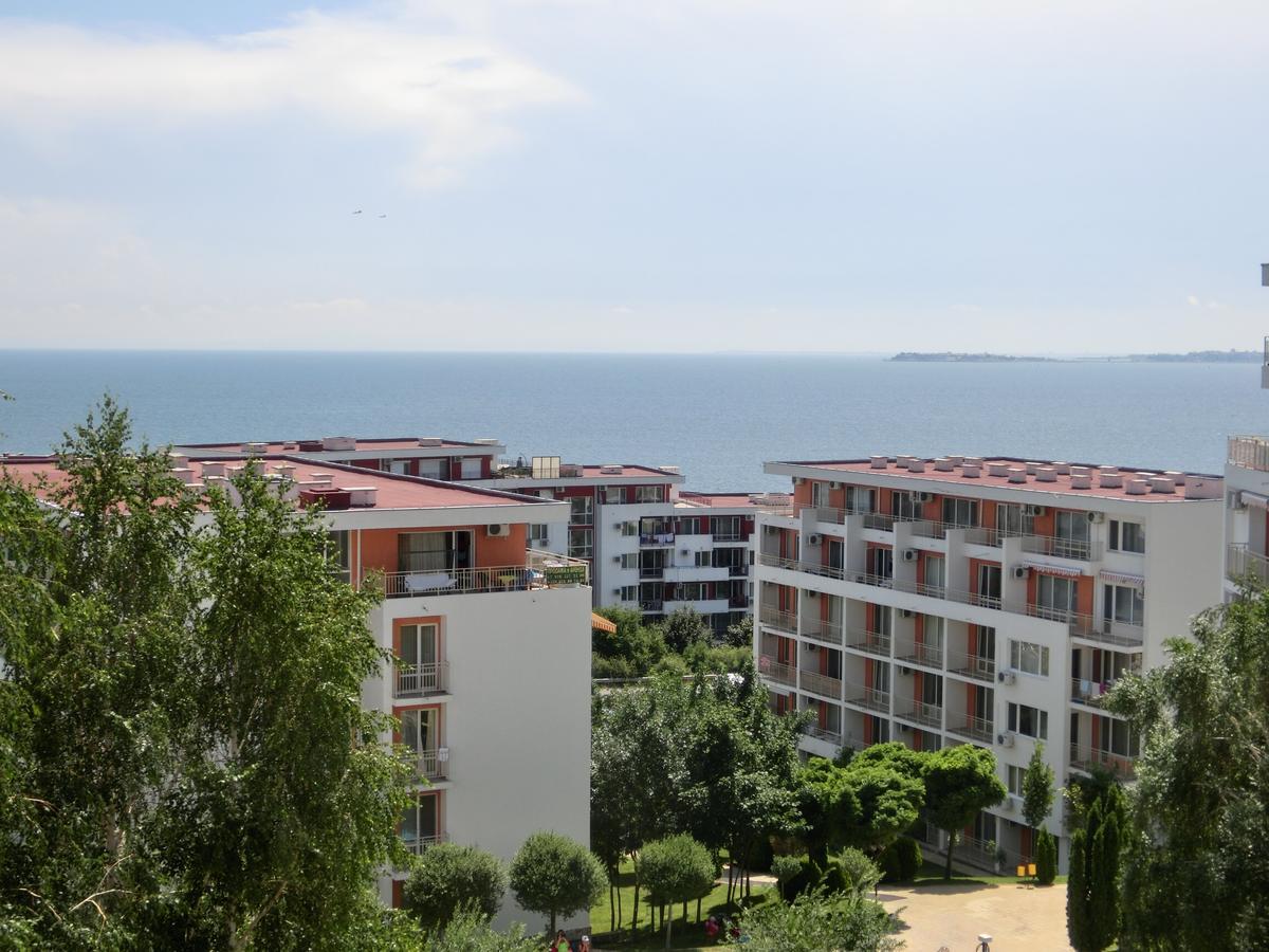 Sea View Crown Apartment On Complex With Pools And Beach, Sveti Vlas Eksteriør bilde